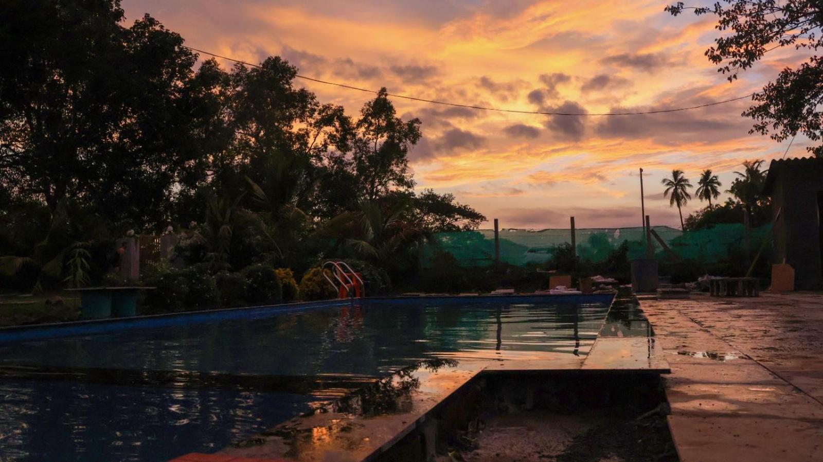 Chaitanya Farms Karjat Bagian luar foto